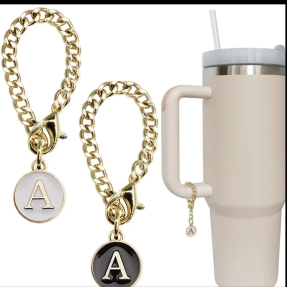 Stanley Cup Initial Charms - Picture 2 of 14